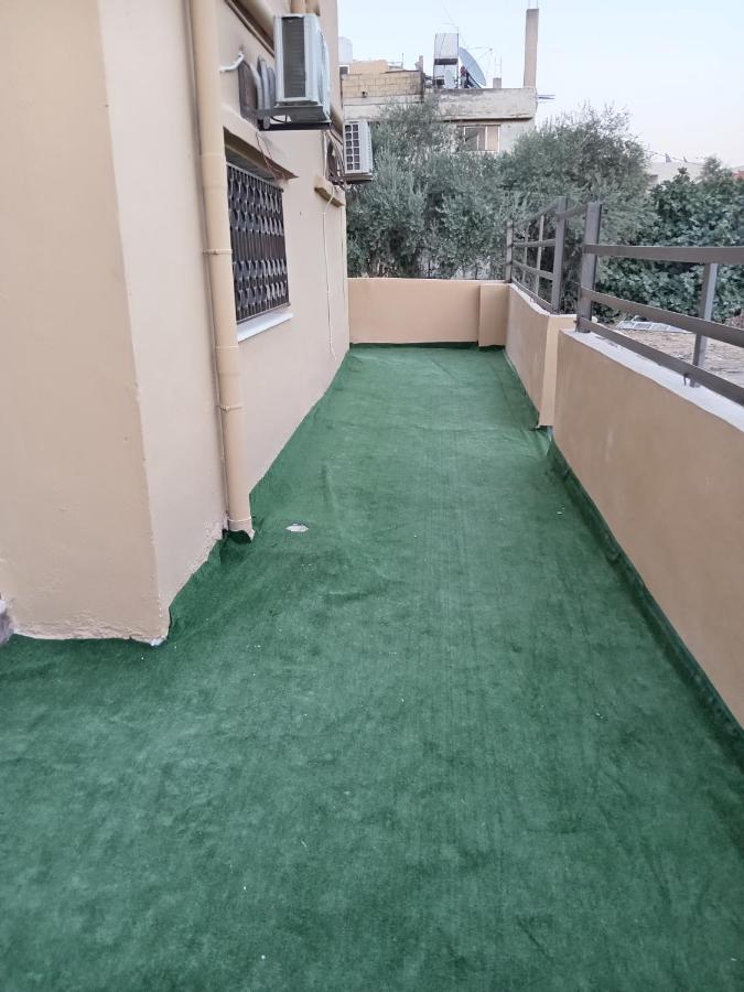 Emile Altwal Madaba Hotel Bagian luar foto
