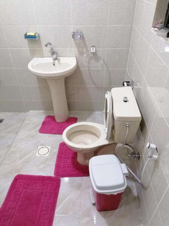 Emile Altwal Madaba Hotel Bagian luar foto